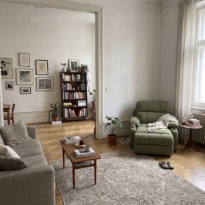 KADRIE Bear Hug Sofa