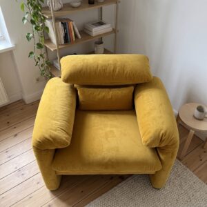 KADRIE Cove Lounge Chair
